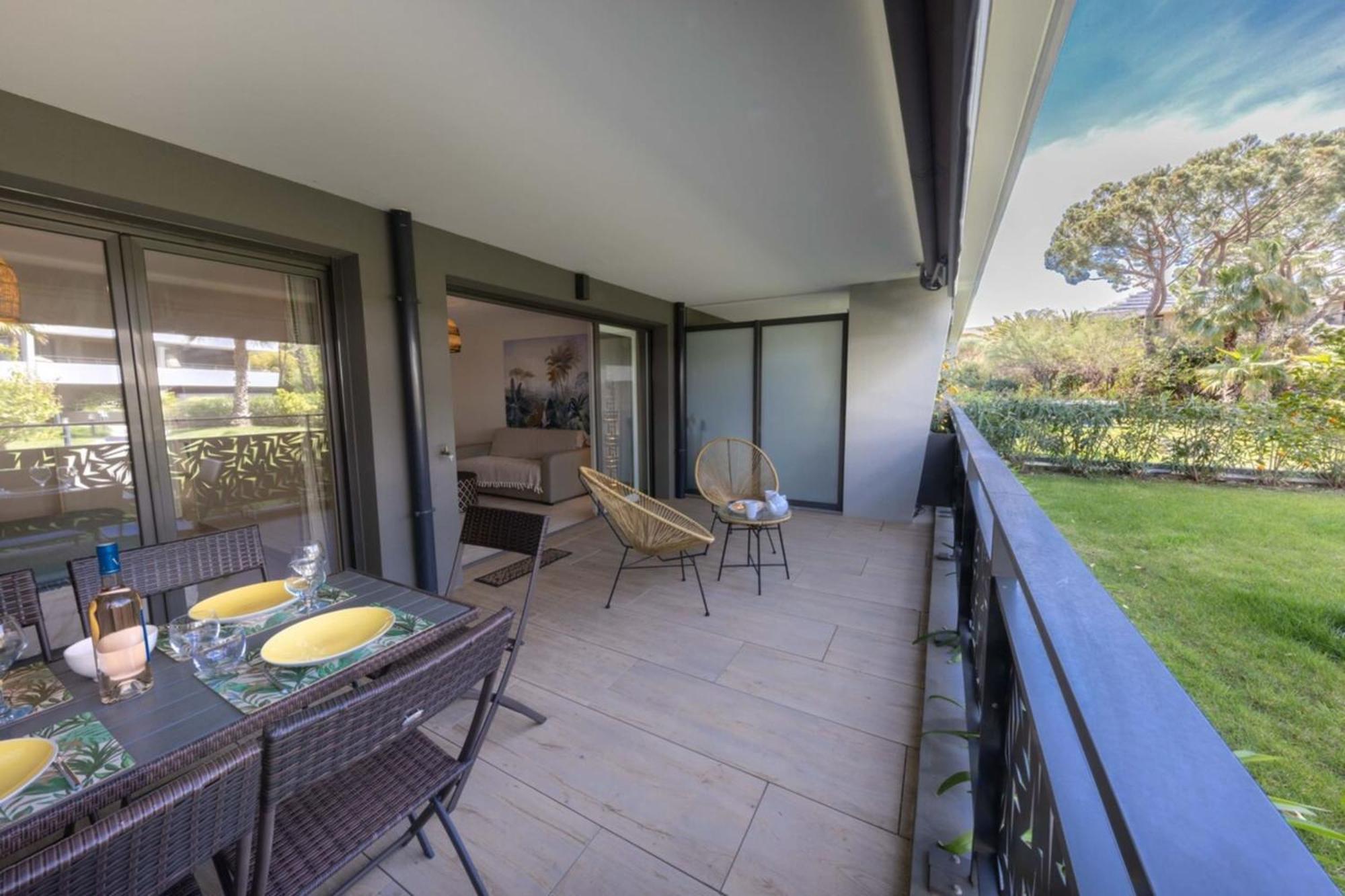 06Ah - Superb Waterfront T2 - Swimming Pool Leilighet Villeneuve-Loubet Eksteriør bilde