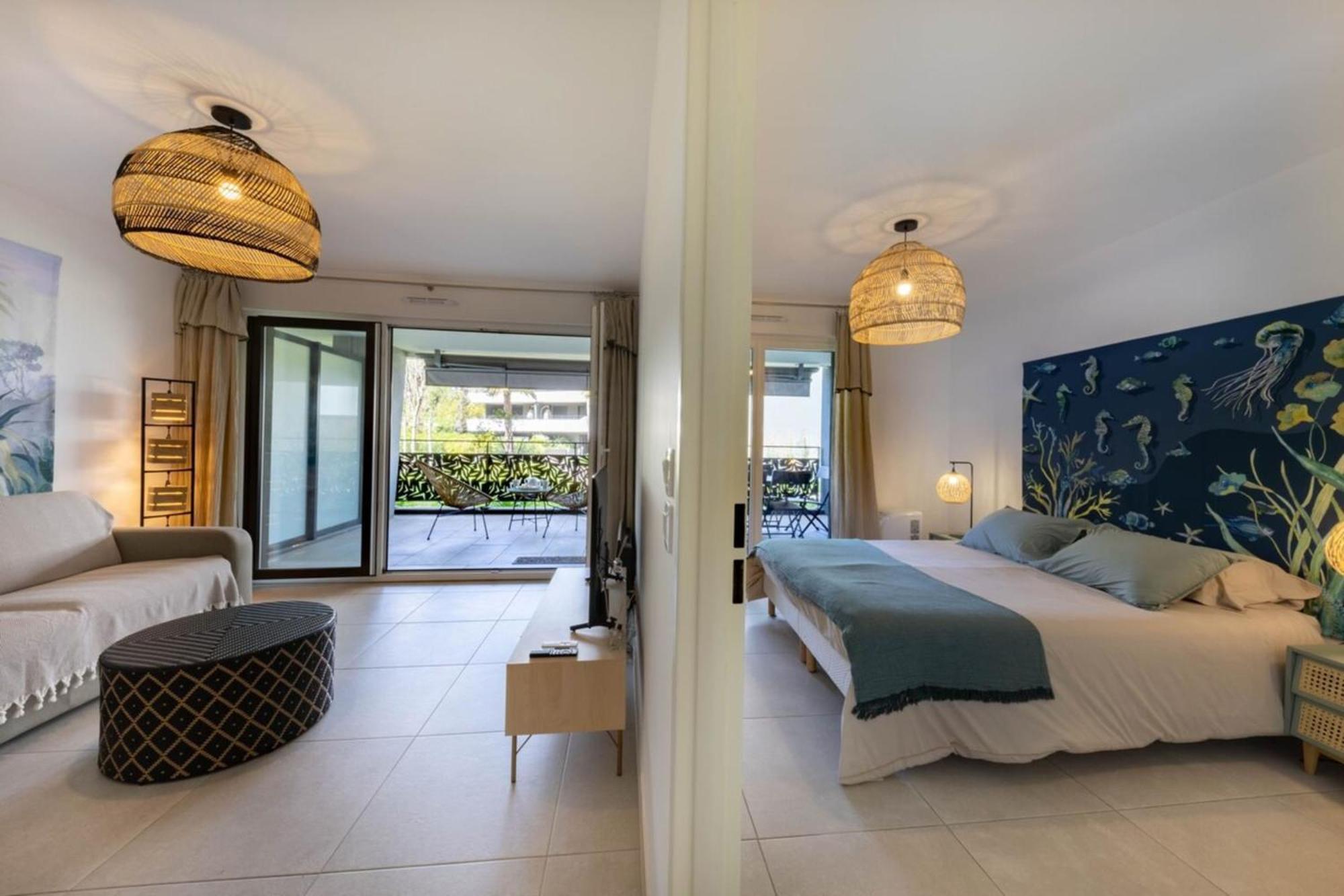 06Ah - Superb Waterfront T2 - Swimming Pool Leilighet Villeneuve-Loubet Eksteriør bilde