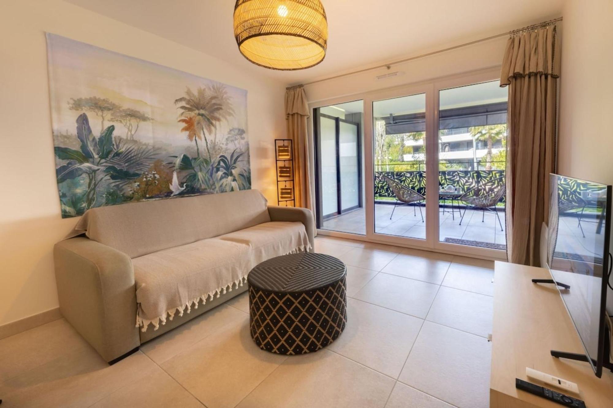 06Ah - Superb Waterfront T2 - Swimming Pool Leilighet Villeneuve-Loubet Eksteriør bilde