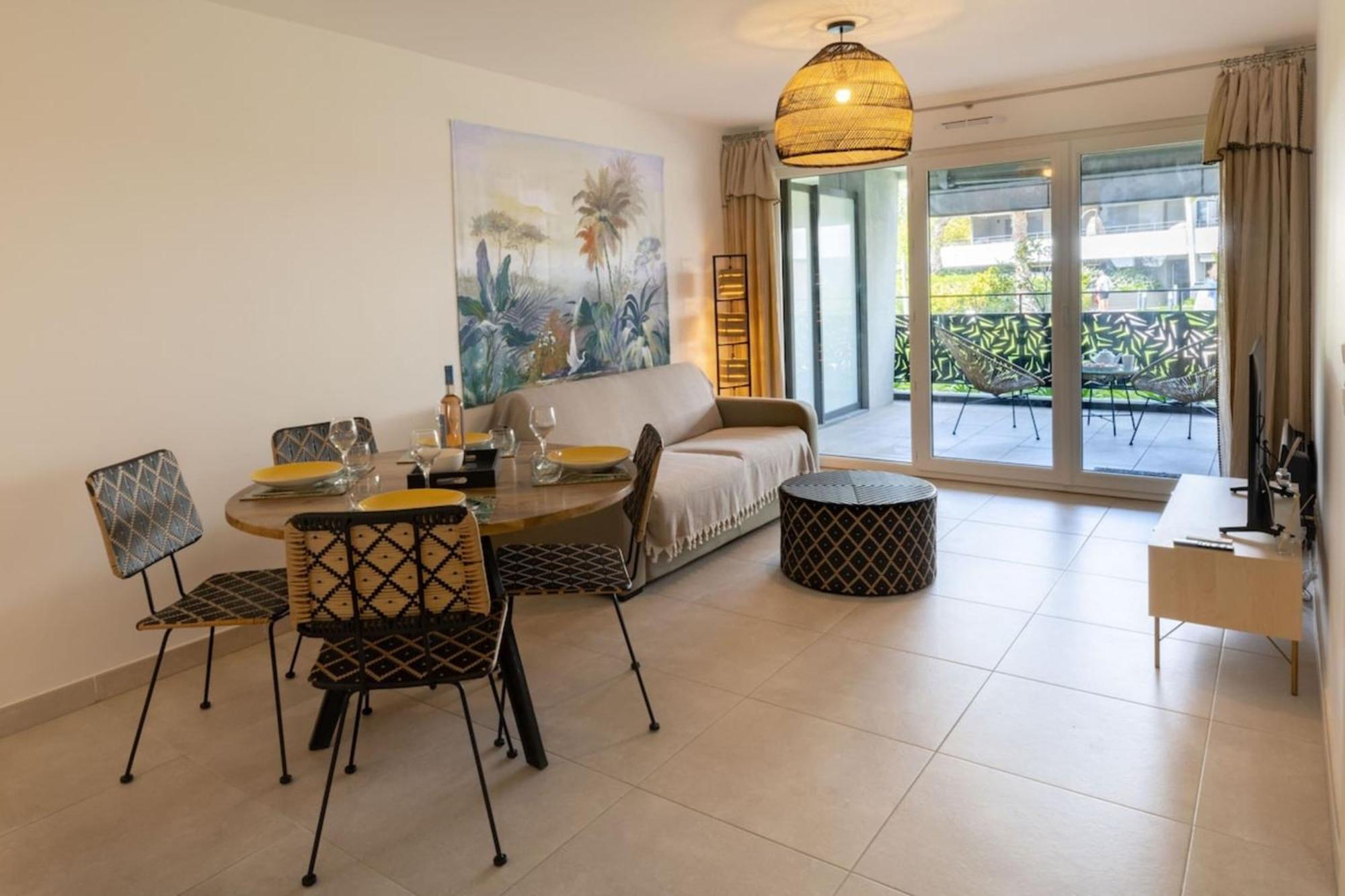 06Ah - Superb Waterfront T2 - Swimming Pool Leilighet Villeneuve-Loubet Eksteriør bilde